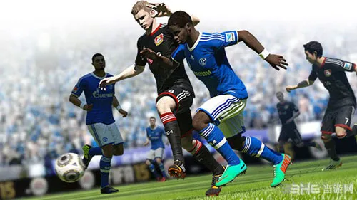 FIFA15单刀球操作技巧(gonglue1.com)