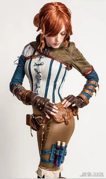 巫师3狂猎Triss cosplay图片3(gonglue1.com)