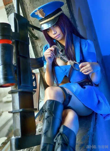 英雄联盟皮城女警cosplay2(gonglue1.com)