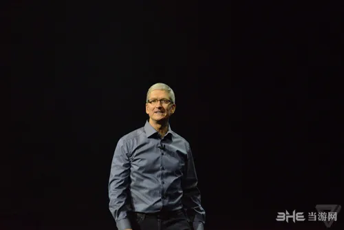 苹果CEO专访：Phone 6s玫瑰金专为中